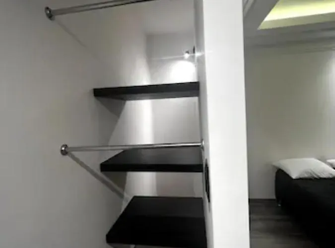 San Rafa- Office Suites *